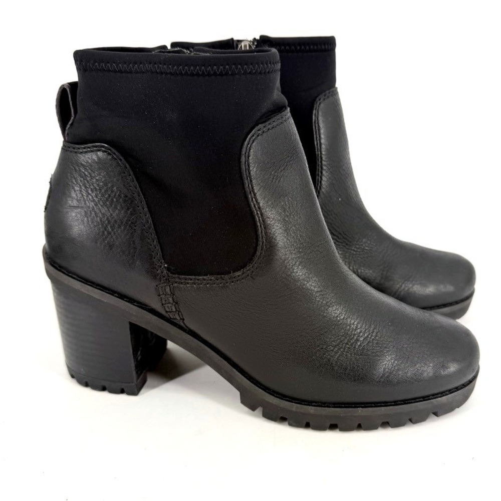 UGG Black Amathea Leather Neoprene Block Heel Boots Lug Sole Zip Moto Grunge 8